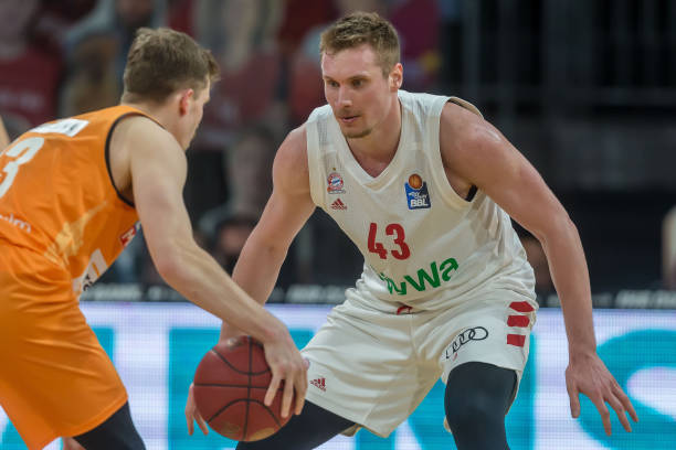 多点进攻 多点进攻